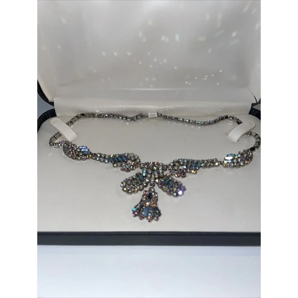 NOS! Vintage Blue Tint Aurora Borealis Rhinestone Necklace Unsigned Foil Back E5